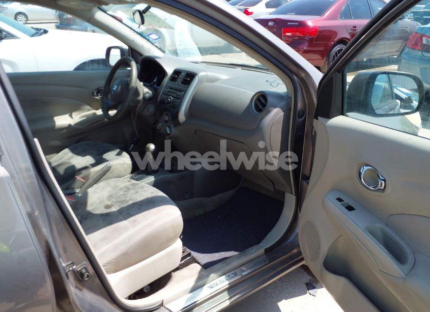 Photo 5 of 2013 Nissan Versa 1.6 SV (VIN 3N1CN7AP3DL872672)