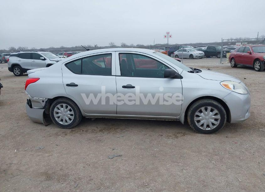 Photo 13 of 2014 Nissan Versa 1.6 S+ (VIN 3N1CN7AP3EL800565)