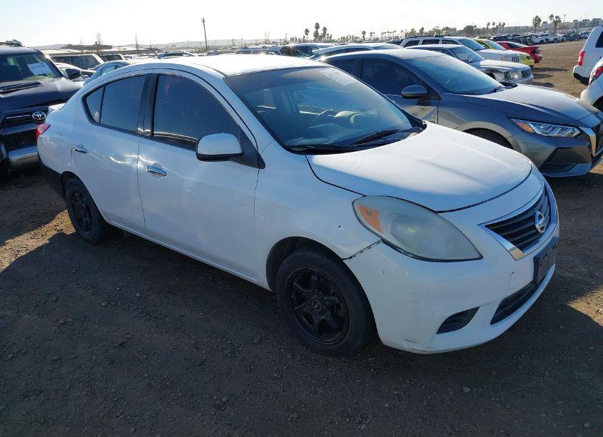 2014 Nissan Versa 1.6 SV (VIN 3N1CN7AP3EL809315) main photo