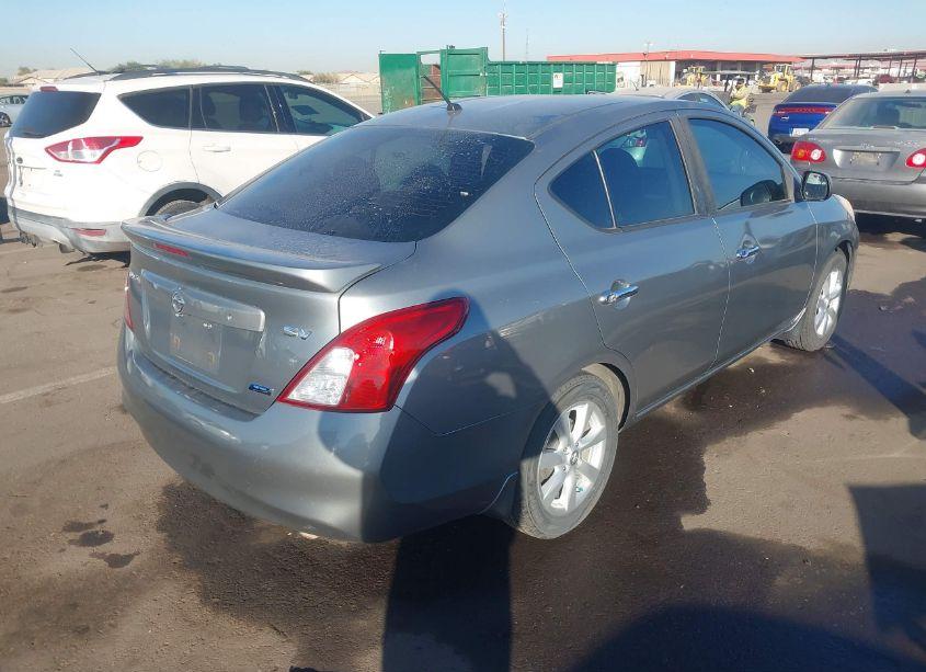 Photo 4 of 2014 Nissan Versa 1.6 SV (VIN 3N1CN7AP3EL810089)