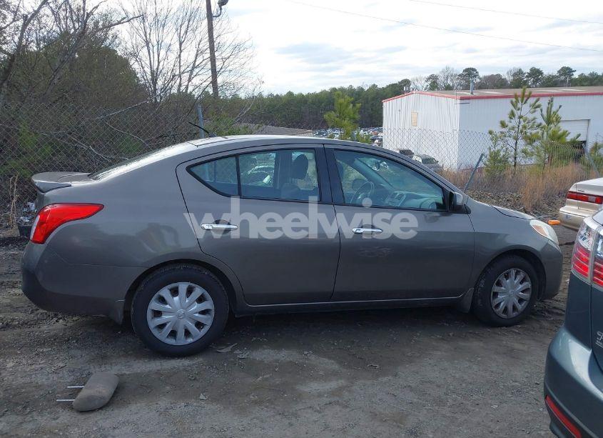 Photo 14 of 2014 Nissan Versa 1.6 SV (VIN 3N1CN7AP3EL813641)