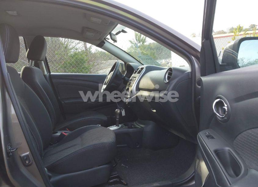 Photo 5 of 2014 Nissan Versa 1.6 SV (VIN 3N1CN7AP3EL813641)