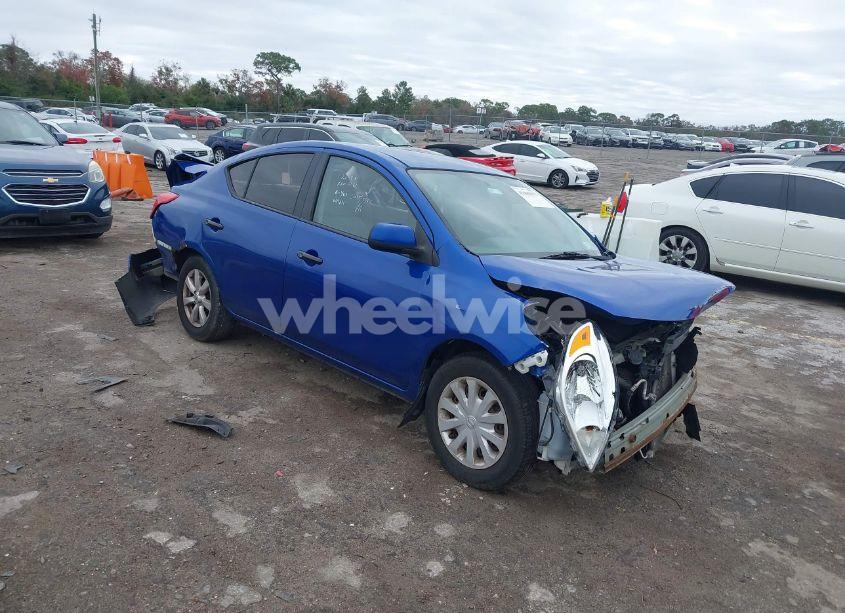 2014 Nissan Versa 1.6 SV (VIN 3N1CN7AP3EL828057) main photo
