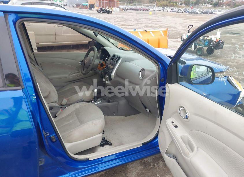 Photo 5 of 2014 Nissan Versa 1.6 SV (VIN 3N1CN7AP3EL828057)