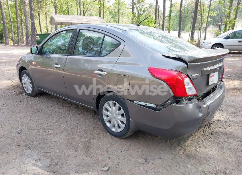 Photo 3 of 2014 Nissan Versa 1.6 SV (VIN 3N1CN7AP3EL828656)