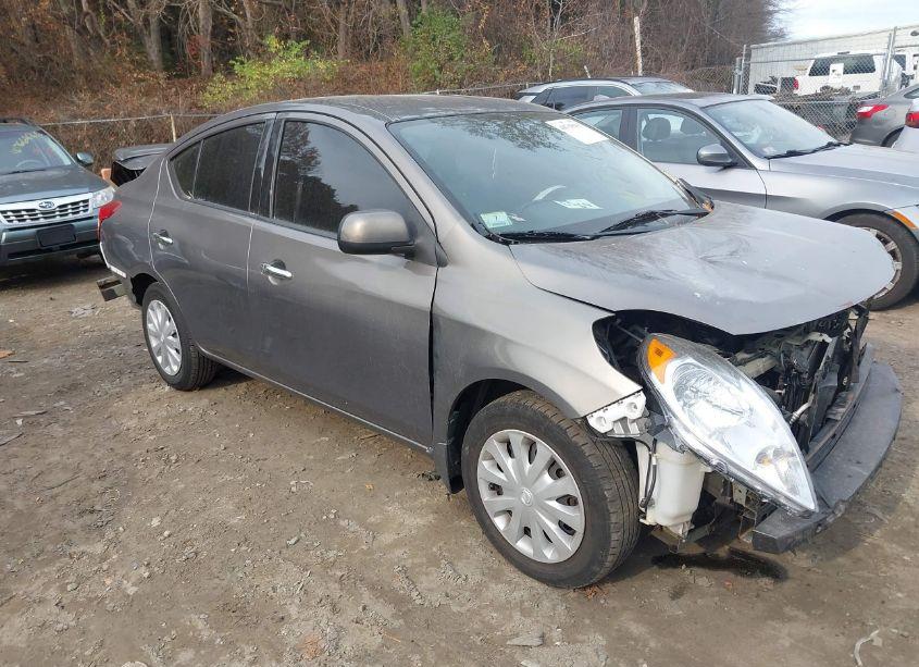 2014 Nissan Versa 1.6 SV (VIN 3N1CN7AP3EL834019) main photo