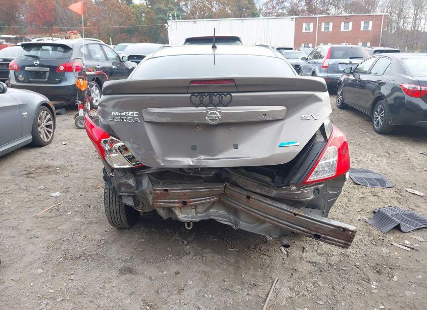 Photo 17 of 2014 Nissan Versa 1.6 SV (VIN 3N1CN7AP3EL834019)