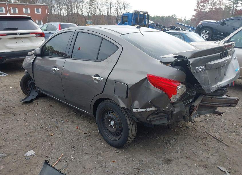 Photo 3 of 2014 Nissan Versa 1.6 SV (VIN 3N1CN7AP3EL834019)