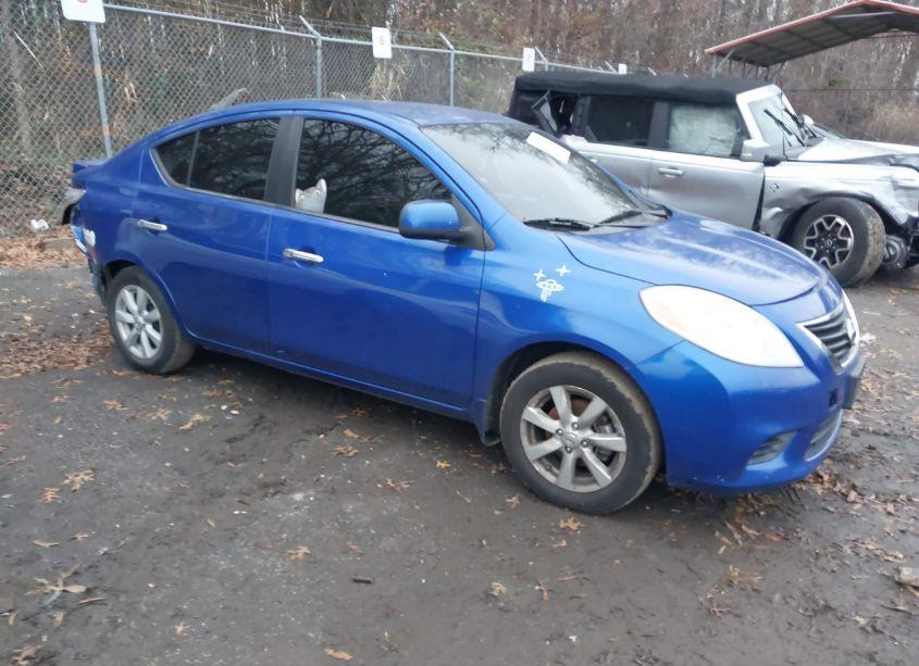 2014 Nissan Versa 1.6 SV (VIN 3N1CN7AP3EL838250) main photo