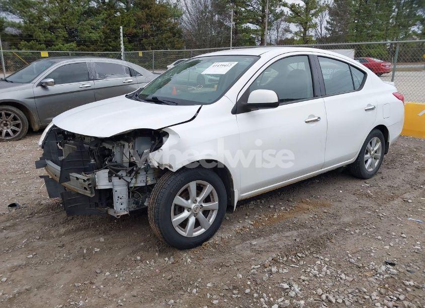 Photo 2 of 2014 Nissan Versa 1.6 SV (VIN 3N1CN7AP3EL840788)