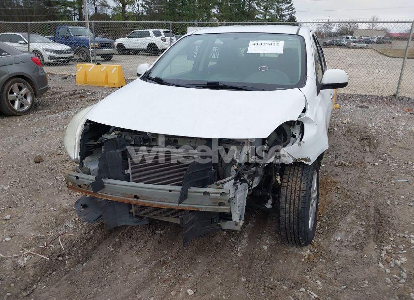 Photo 6 of 2014 Nissan Versa 1.6 SV (VIN 3N1CN7AP3EL840788)