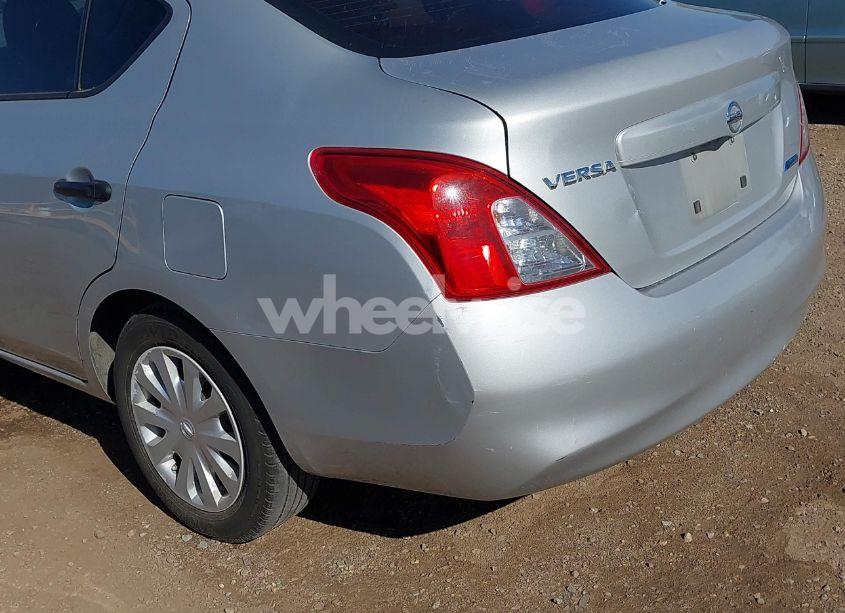 Photo 6 of 2014 Nissan Versa 1.6 S (VIN 3N1CN7AP3EL840841)