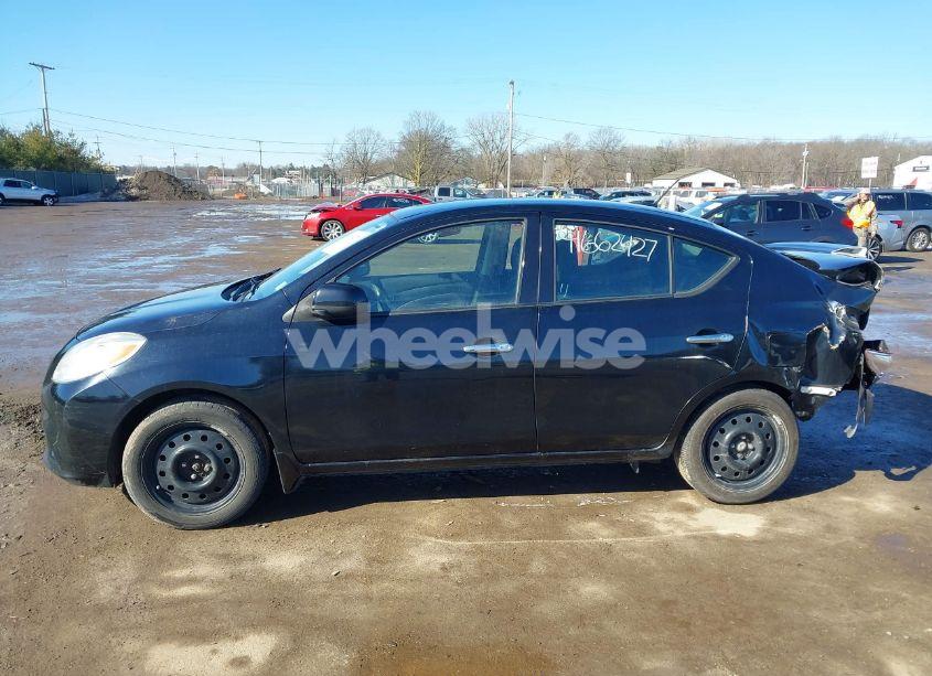 Photo 15 of 2014 Nissan Versa 1.6 SL (VIN 3N1CN7AP3EL850527)