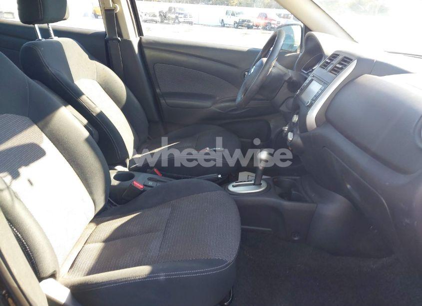 Photo 5 of 2014 Nissan Versa 1.6 SL (VIN 3N1CN7AP3EL850527)