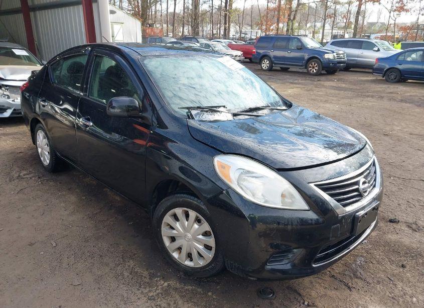 2014 Nissan Versa 1.6 SV (VIN 3N1CN7AP3EL861737) main photo