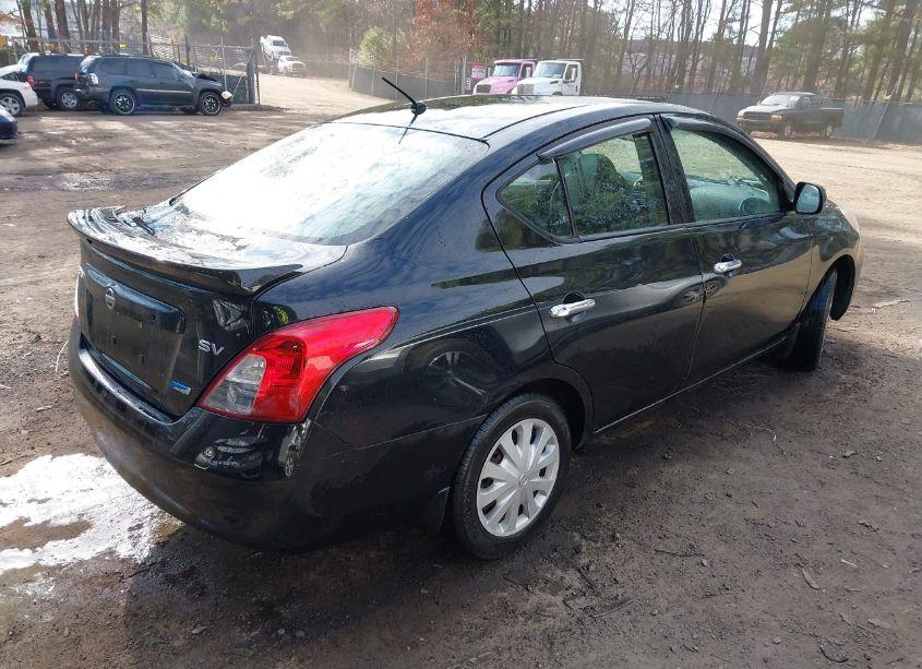 Photo 4 of 2014 Nissan Versa 1.6 SV (VIN 3N1CN7AP3EL861737)
