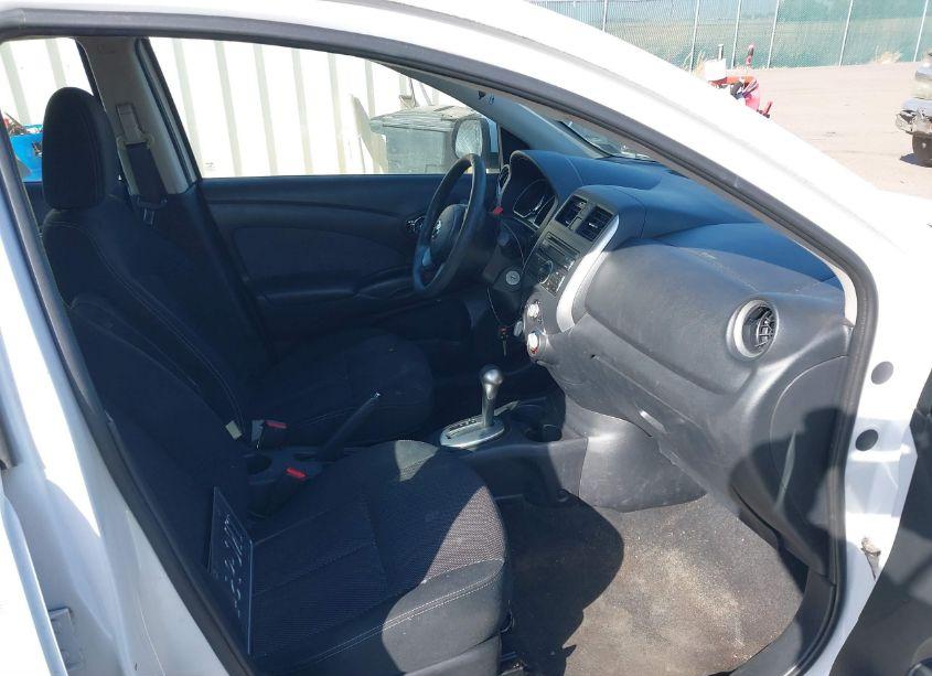 Photo 5 of 2014 Nissan Versa 1.6 SV (VIN 3N1CN7AP3EL869384)