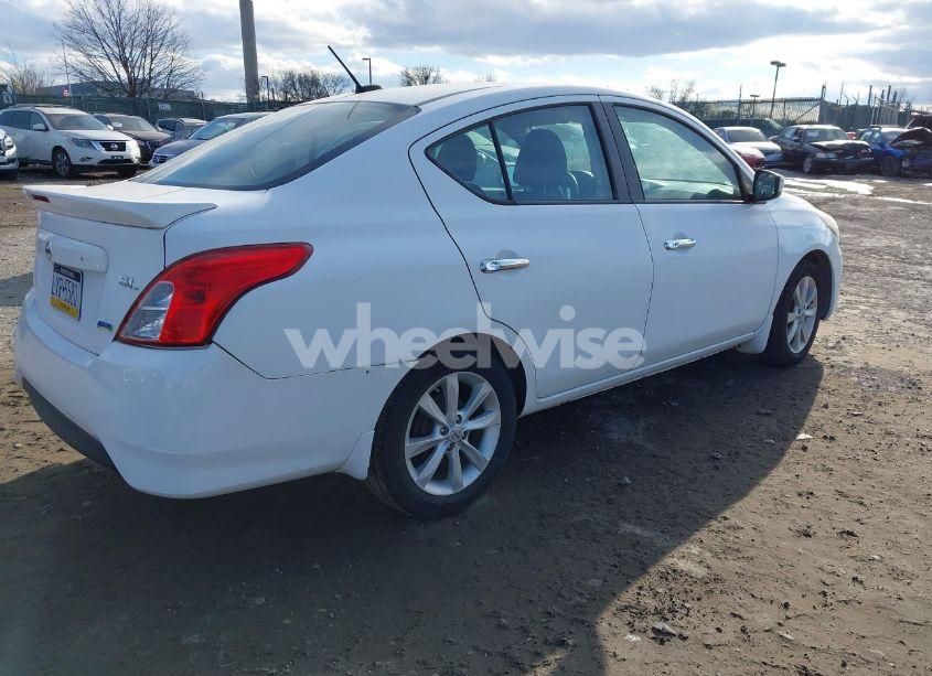 Photo 4 of 2015 Nissan Versa 1.6 SL (VIN 3N1CN7AP3FL802026)