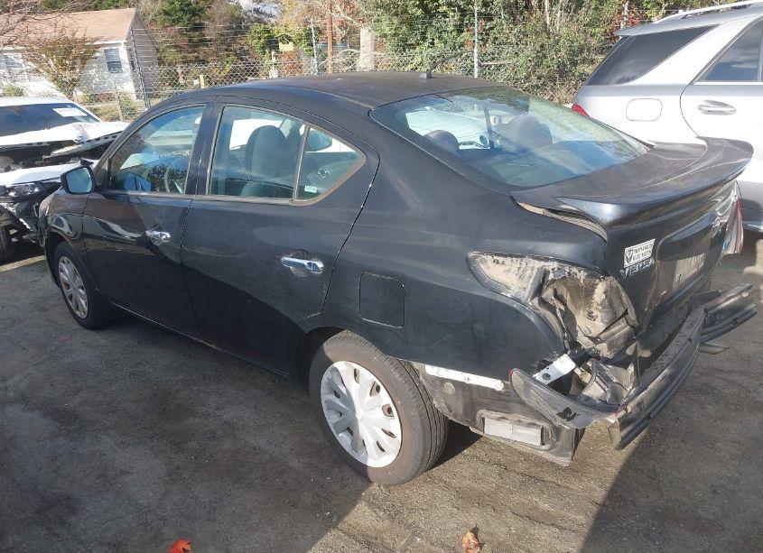 Photo 3 of 2015 Nissan Versa 1.6 S/1.6 S+/1.6 SL/1.6 SV (VIN 3N1CN7AP3FL812989)