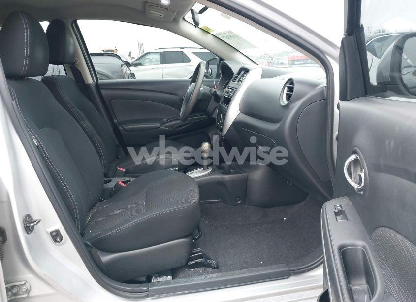 Photo 5 of 2015 Nissan Versa 1.6 S/1.6 S+/1.6 SL/1.6 SV (VIN 3N1CN7AP3FL819263)