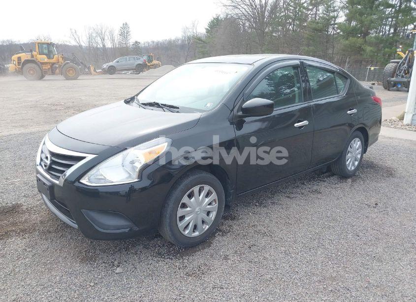 Photo 2 of 2015 Nissan Versa 1.6 SV (VIN 3N1CN7AP3FL836788)
