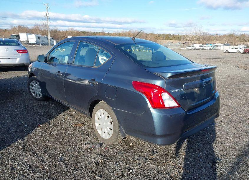 Photo 3 of 2015 Nissan Versa 1.6 S+ (VIN 3N1CN7AP3FL863280)