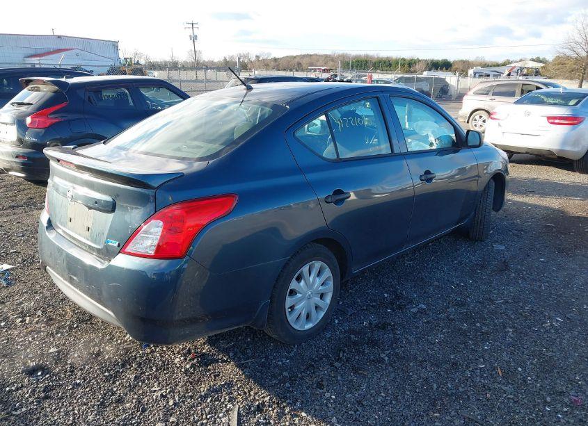 Photo 4 of 2015 Nissan Versa 1.6 S+ (VIN 3N1CN7AP3FL863280)