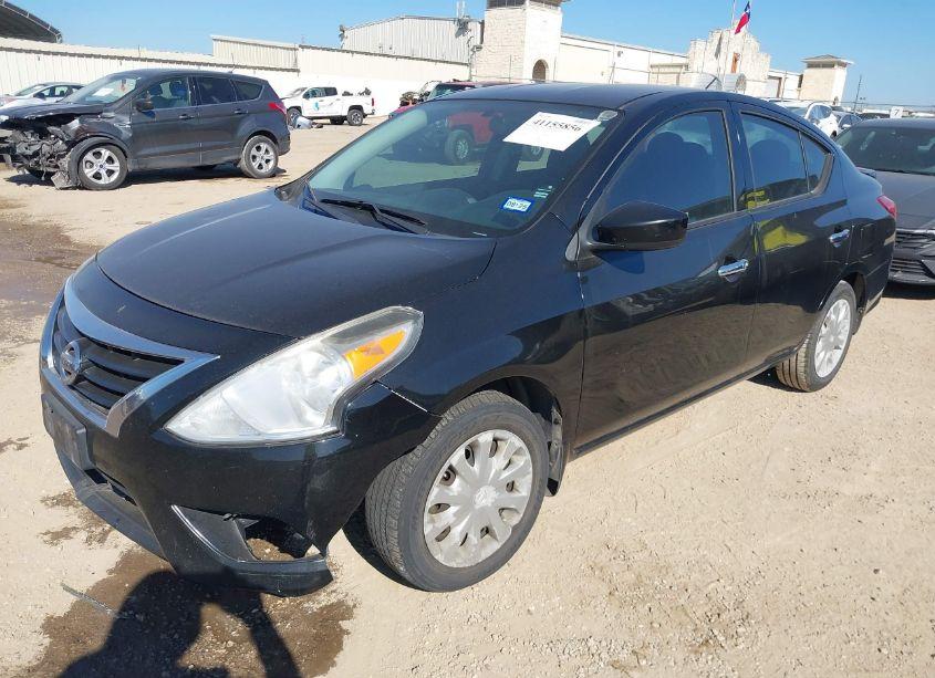 Photo 2 of 2015 Nissan Versa 1.6 SV (VIN 3N1CN7AP3FL896294)