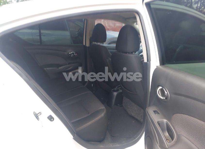 Photo 8 of 2015 Nissan Versa 1.6 SV (VIN 3N1CN7AP3FL906886)