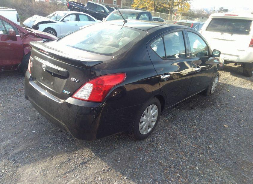 Photo 4 of 2015 Nissan Versa 1.6 S/1.6 S+/1.6 SL/1.6 SV (VIN 3N1CN7AP3FL910114)