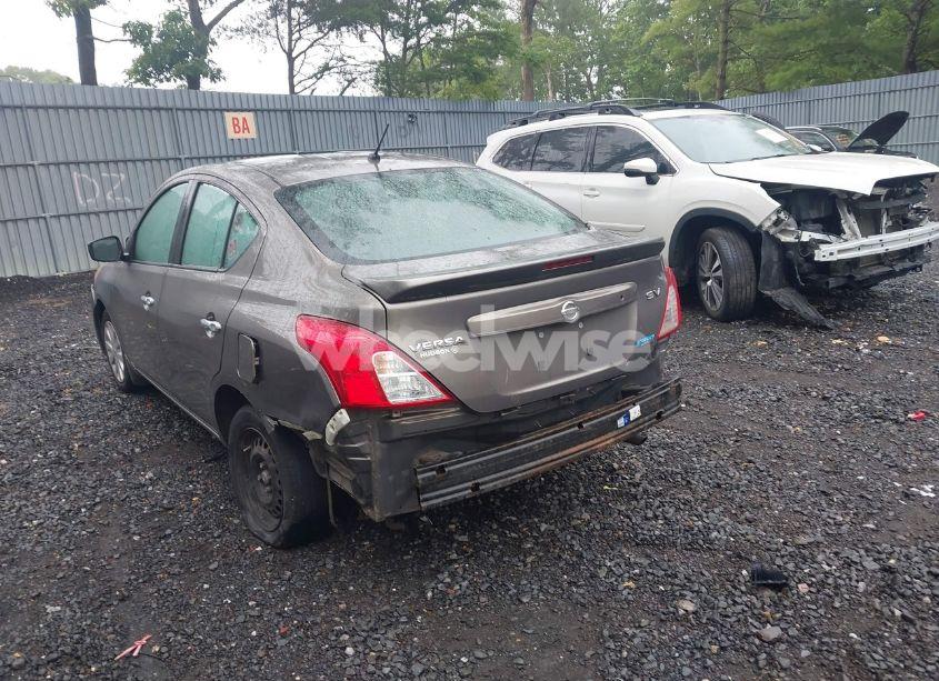 Photo 3 of 2015 Nissan Versa 1.6 SV (VIN 3N1CN7AP3FL937328)