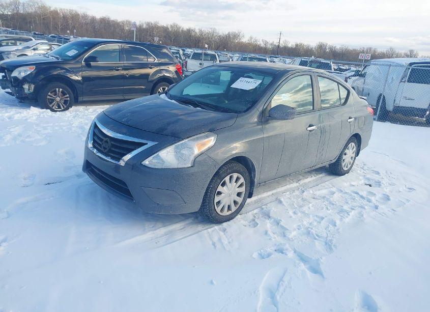 Photo 2 of 2015 Nissan Versa 1.6 SV (VIN 3N1CN7AP3FL941251)
