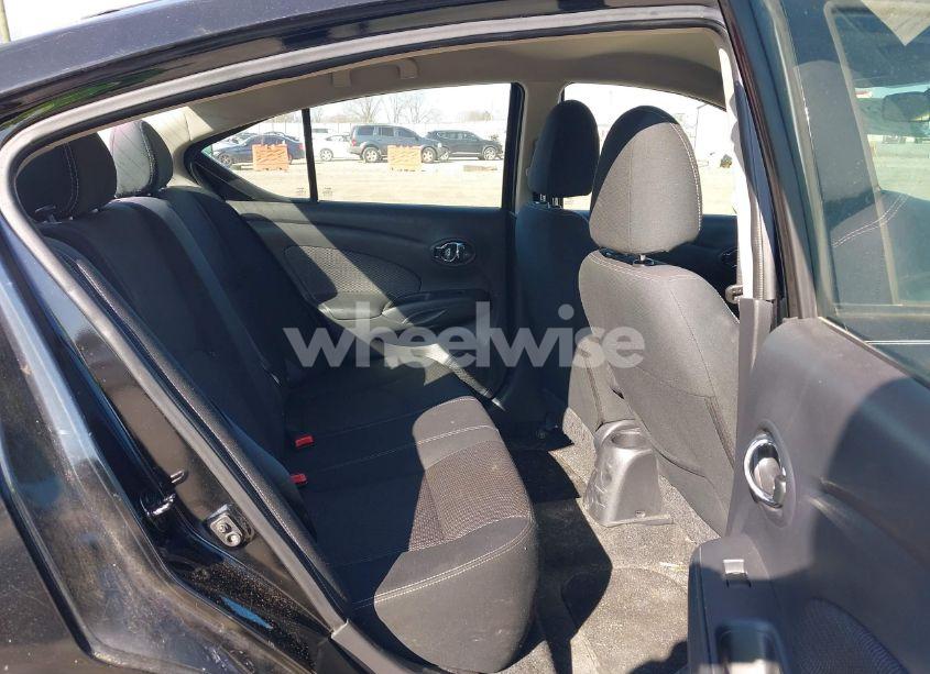 Photo 8 of 2015 Nissan Versa 1.6 SV (VIN 3N1CN7AP3FL948605)