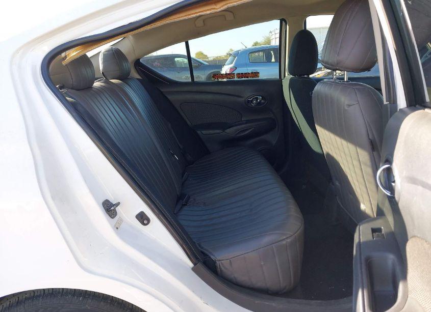 Photo 8 of 2015 Nissan Versa 1.6 SV (VIN 3N1CN7AP3FL952248)