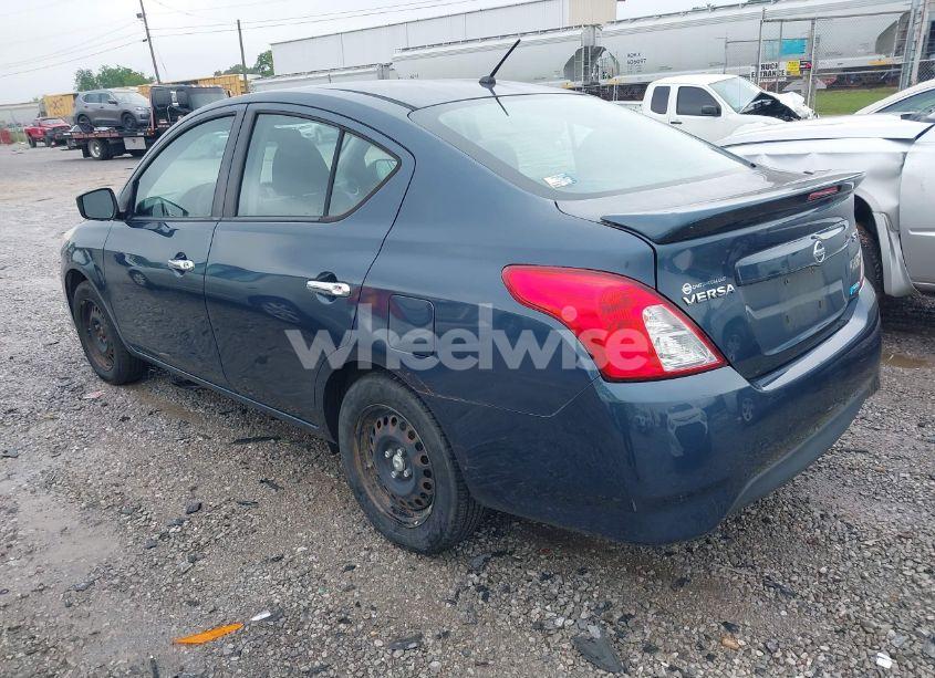 Photo 3 of 2016 Nissan Versa 1.6 S/1.6 S+/1.6 SL/1.6 SV (VIN 3N1CN7AP3GL802075)