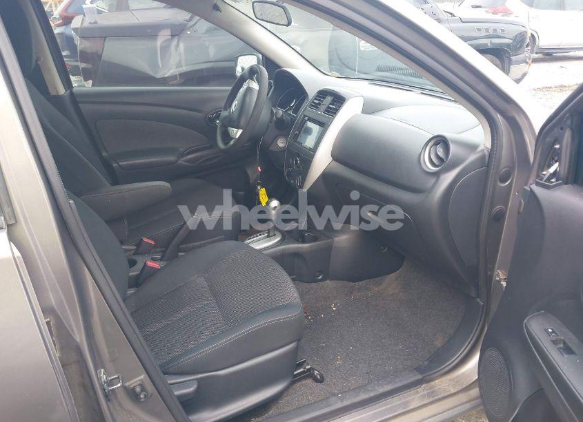 Photo 5 of 2016 Nissan Versa 1.6 S/1.6 S+/1.6 SL/1.6 SV (VIN 3N1CN7AP3GL814792)