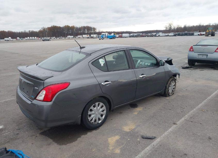 Photo 4 of 2016 Nissan Versa 1.6 SV (VIN 3N1CN7AP3GL816610)