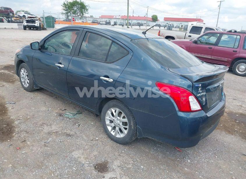 Photo 3 of 2016 Nissan Versa 1.6 SV (VIN 3N1CN7AP3GL824240)