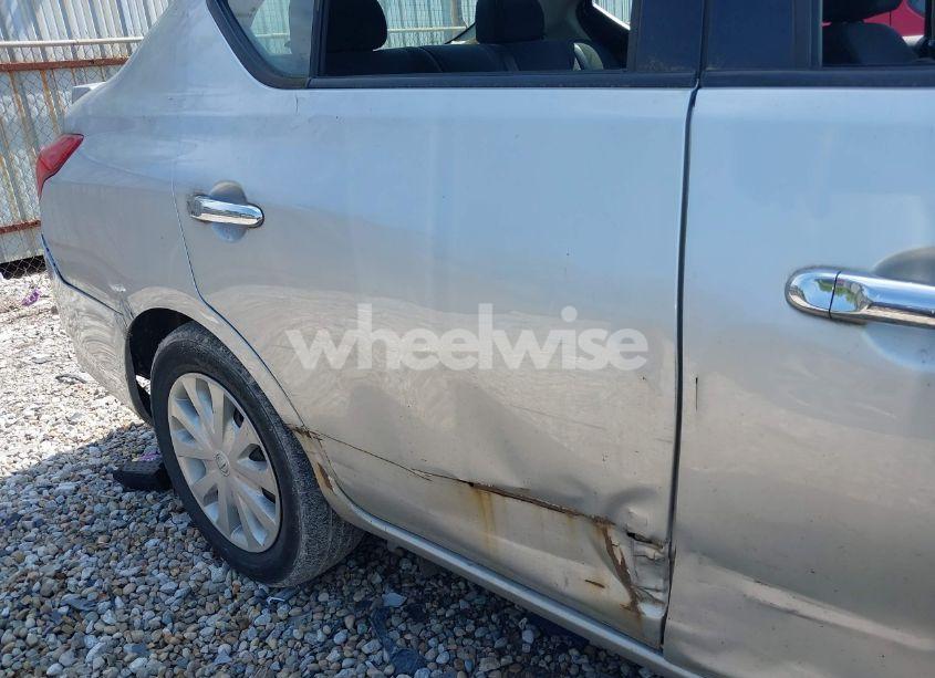 Photo 12 of 2016 Nissan Versa 1.6 S/1.6 S+/1.6 SL/1.6 SV (VIN 3N1CN7AP3GL885717)