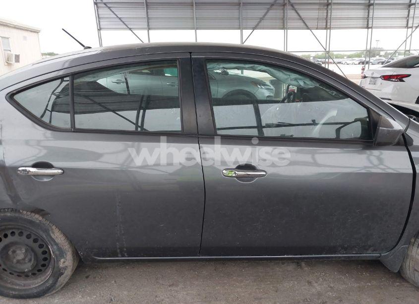 Photo 14 of 2016 Nissan Versa 1.6 SV (VIN 3N1CN7AP3GL894451)