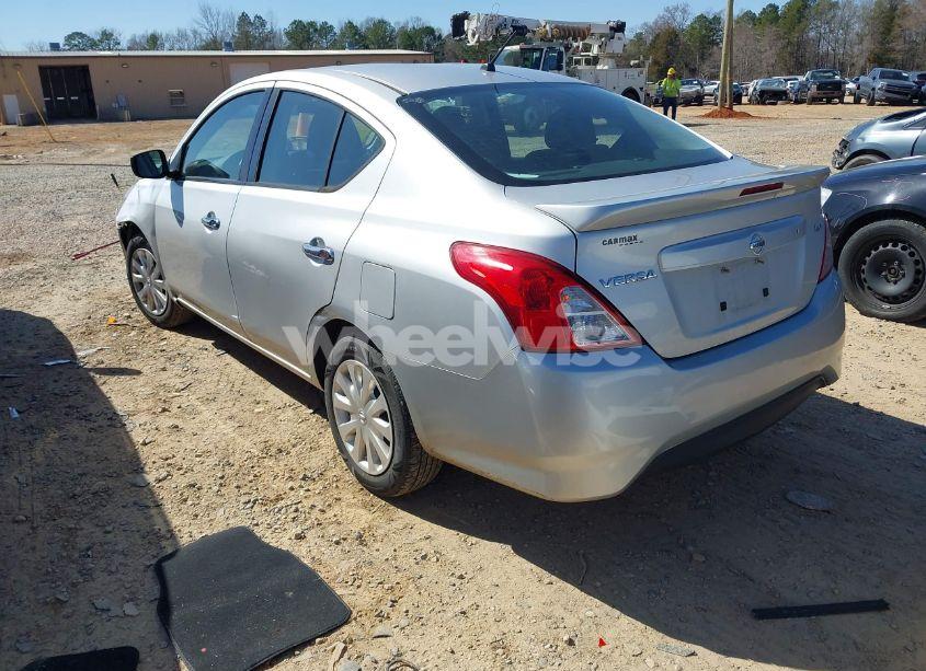 Photo 3 of 2017 Nissan Versa 1.6 SV (VIN 3N1CN7AP3HK445973)