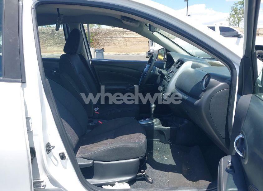 Photo 5 of 2017 Nissan Versa 1.6 SV (VIN 3N1CN7AP3HK466872)