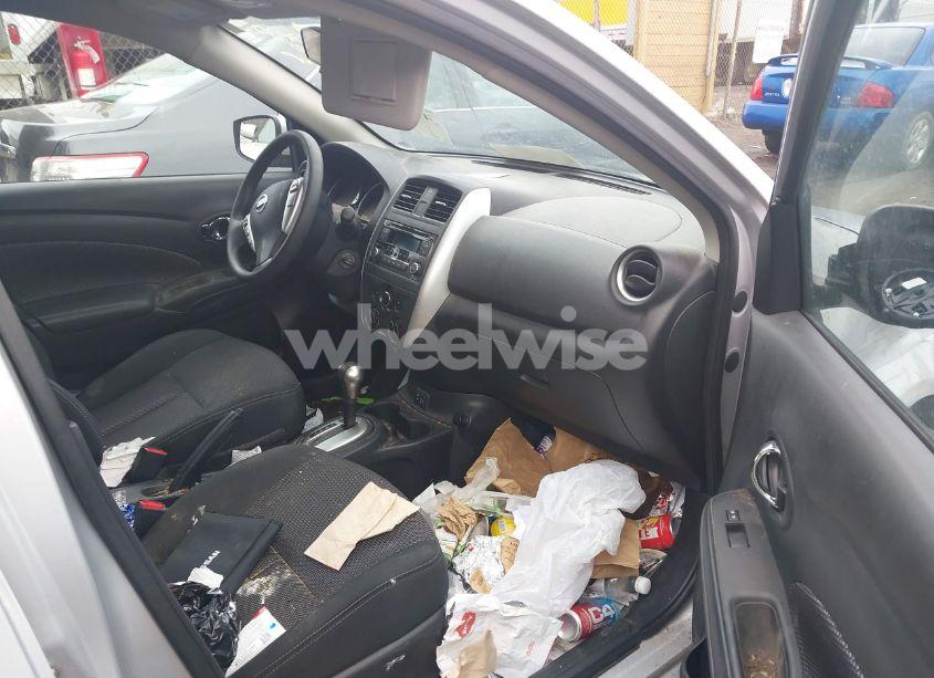 Photo 5 of 2017 Nissan Versa 1.6 SV (VIN 3N1CN7AP3HK472722)