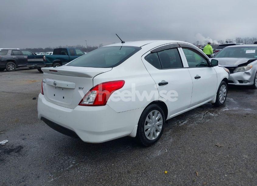 Photo 4 of 2017 Nissan Versa 1.6 S+ (VIN 3N1CN7AP3HL807956)