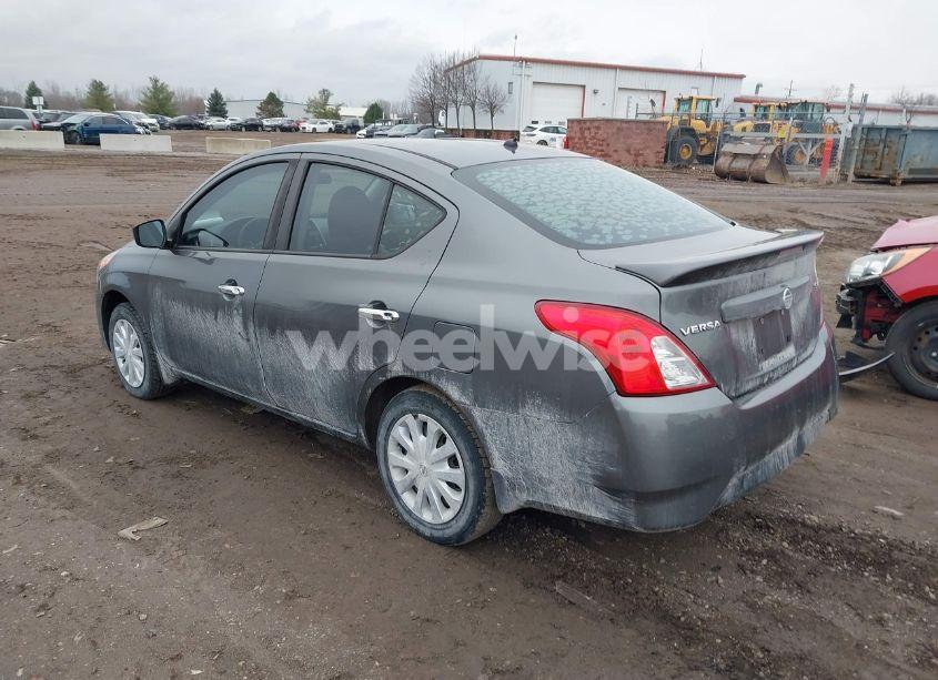 Photo 3 of 2017 Nissan Versa 1.6 SV (VIN 3N1CN7AP3HL811599)
