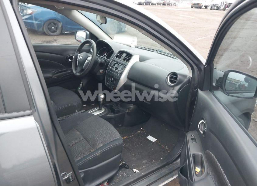 Photo 5 of 2017 Nissan Versa 1.6 SV (VIN 3N1CN7AP3HL811599)