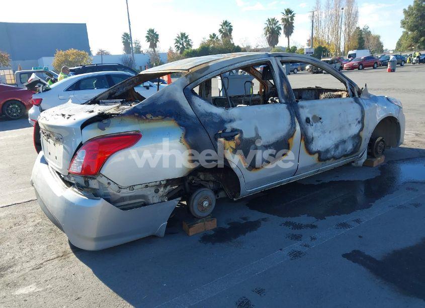 Photo 4 of 2017 Nissan Versa 1.6 S (VIN 3N1CN7AP3HL816351)