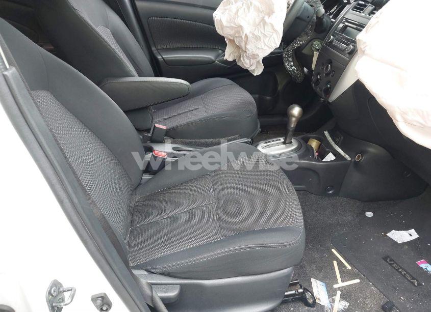 Photo 5 of 2017 Nissan Versa 1.6 SV (VIN 3N1CN7AP3HL824286)