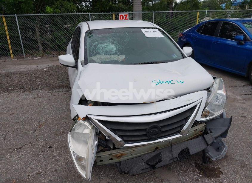 Photo 6 of 2017 Nissan Versa 1.6 SV (VIN 3N1CN7AP3HL824286)