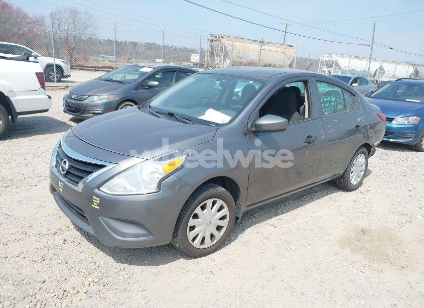 Photo 2 of 2017 Nissan Versa 1.6 S (VIN 3N1CN7AP3HL829620)